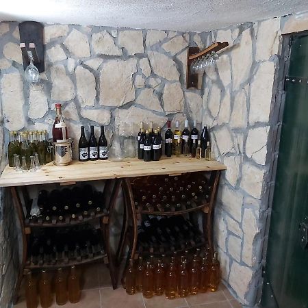 Apartman Genova Imotski Donji Vinjani Exterior foto